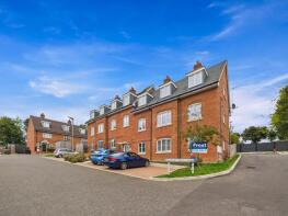 Flat 2, Violet Court, Fearney Field Close, Chesham HP5 1GR