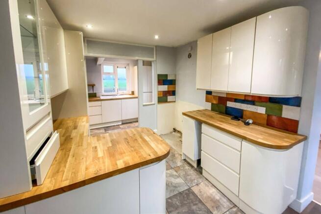 13 Newbourne Gardens, Lower Stanton St Quintin, Chippenham, Wiltshire, SN14 6BX