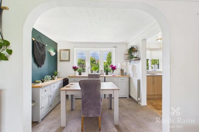 2 bed Semi-Detached for sale Image 7