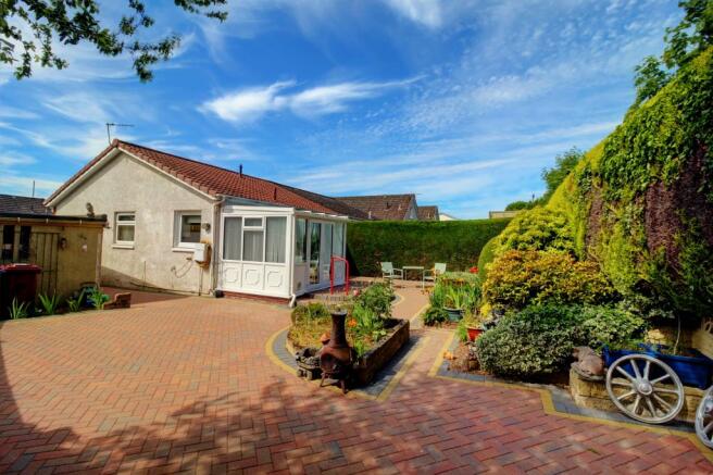 Rear Garden/Rear Elevation