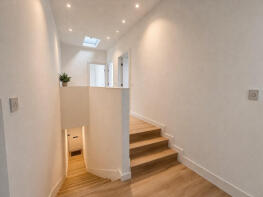 96, Greenford Avenue, London W7 3QS