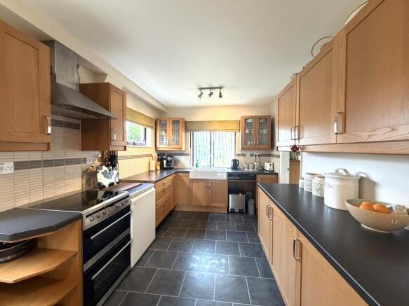 Kitchen 2