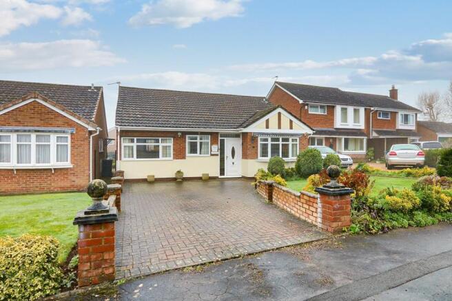 Driveway & Parking