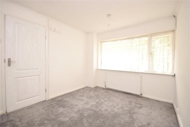 3 bed Terraced to rent Image 6