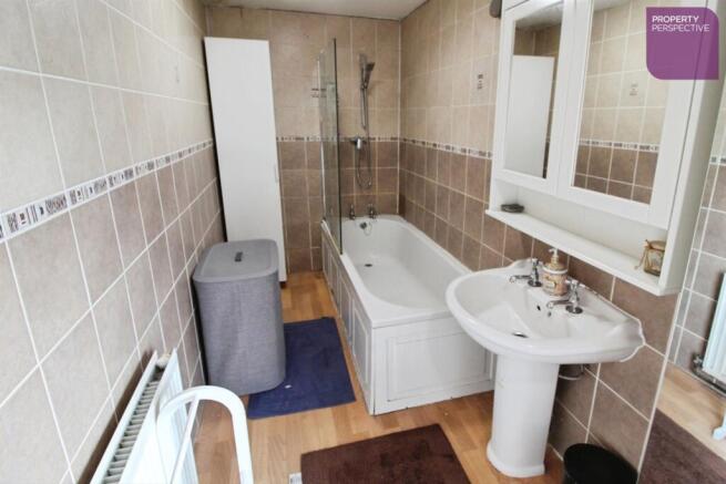 3 bed Semi-Detached for sale Image 11