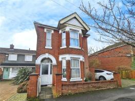 82, Bursledon Road, Southampton SO19 7LZ