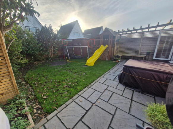 Photo 17