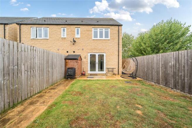 3 bed Semi-Detached for sale Image 11