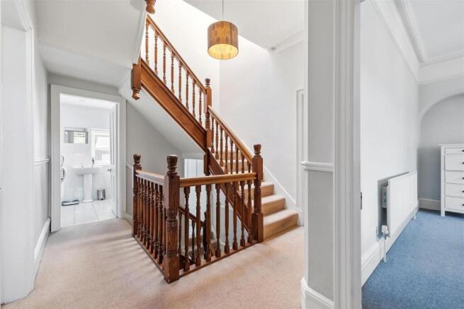 First floor landing.jpg