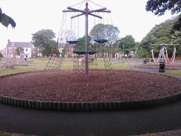 Photo 12
