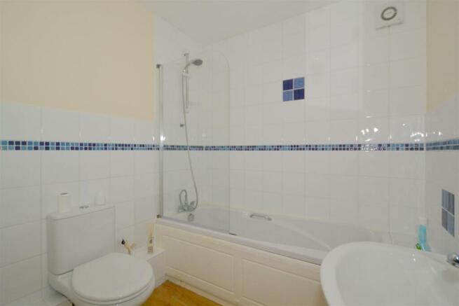 bath 1.jpg