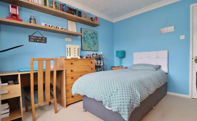 Photo 10