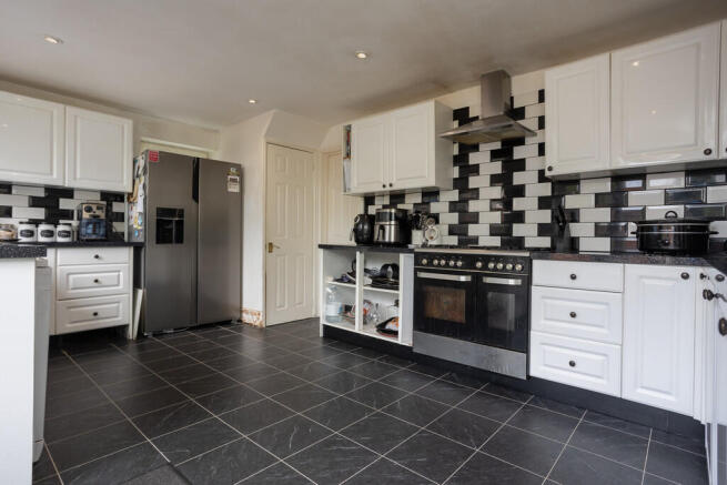 38 Fowler Ave - 0...