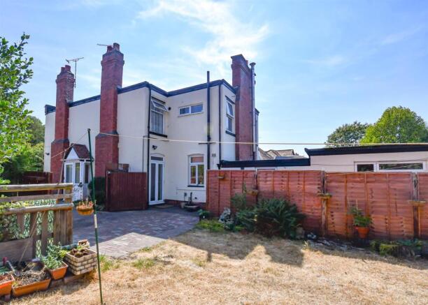 87 Common Road-12.jpg