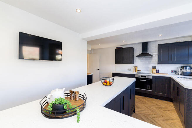 Kitchen Family Room