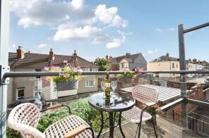 35, One Fifty, Victoria Road, Old Town, Swindon SN1 3UZ
