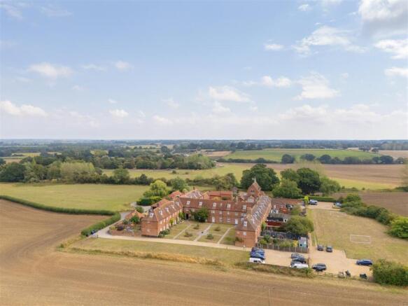 Viewpoint Mews, Shipmeadow, Beccles photo 3