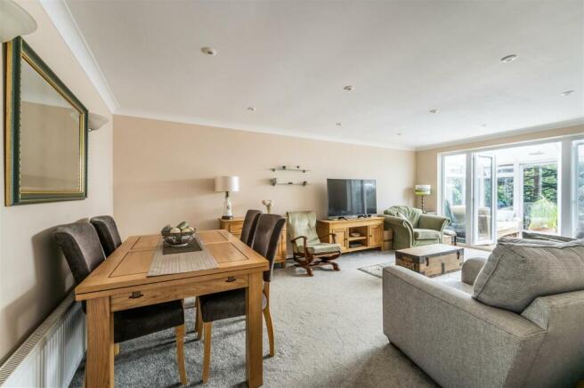 Lounge Dining Room
