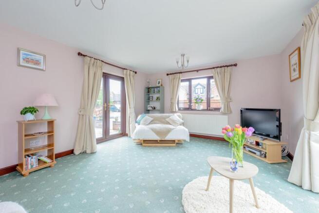 8384034-interior09-800.jpg