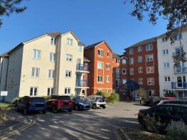 First Floor Flat, Eddington Court, Beach Road, Weston-super-mare BS23 1DH