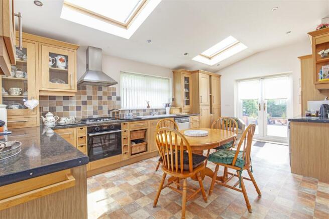 Kitchen-1.jpg