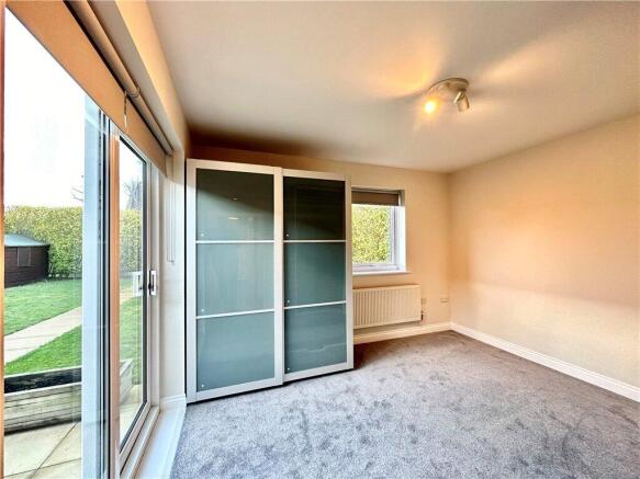 3 bed Bungalow to rent Image 4