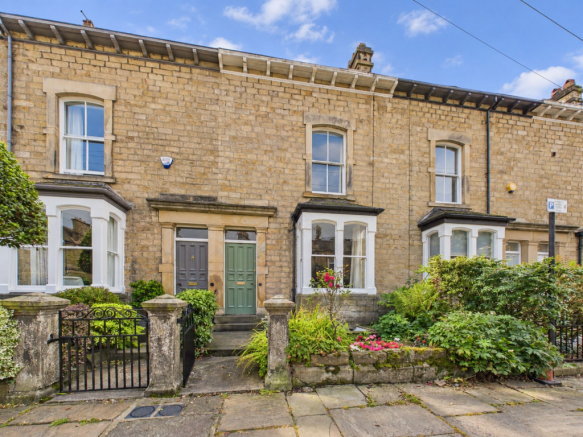 Welcome to Lindow Square