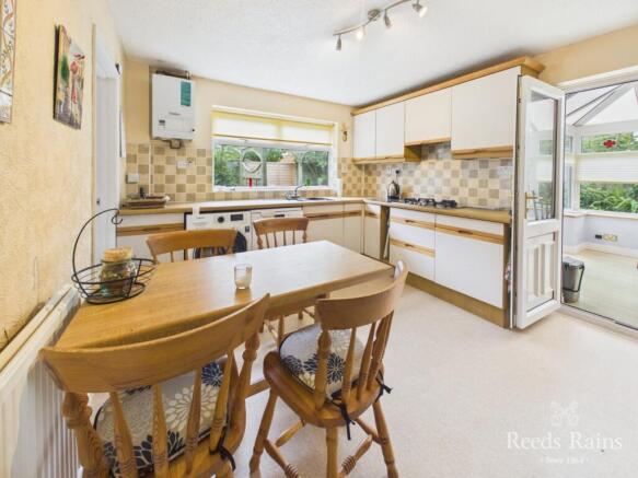 3 bed Detached for sale Image 7
