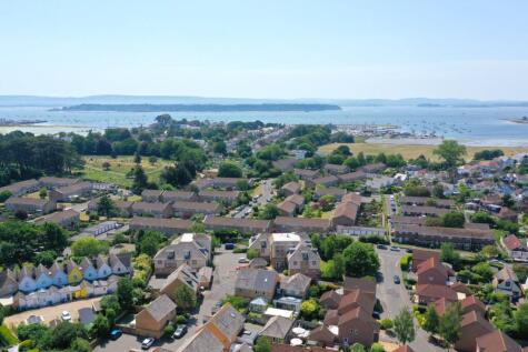 Doulton Gardens, Whitecliff, Poole, BH14