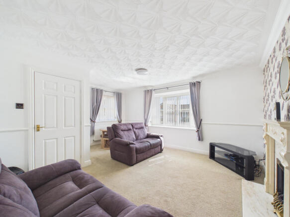 2 bed Bungalow for sale Image 4