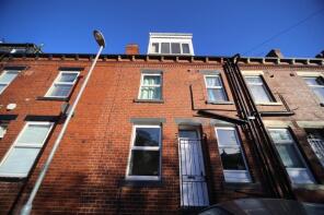 5, Vesper Grove, Kirkstall, Leeds LS5 3JW