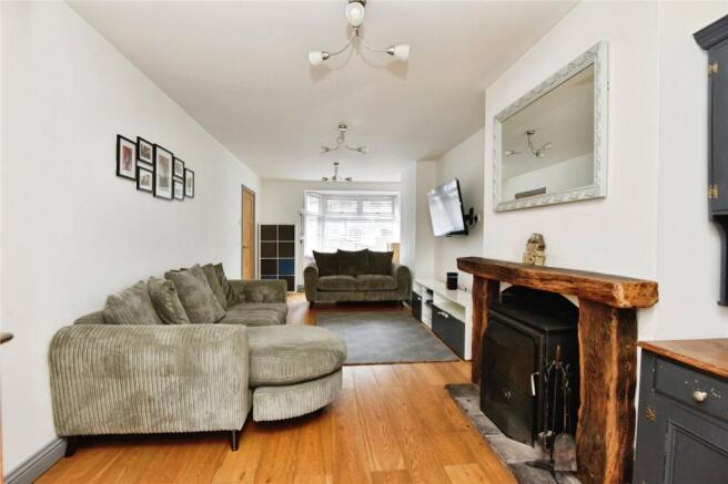 Woodside Avenue, Kidsgrove, Stoke-on-Trent, Staffordshire, ST7 photo 4