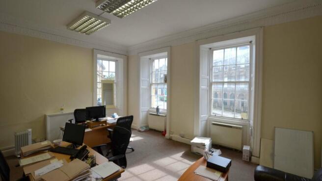 Allied-Surveyors-Scotland-32-Bernard-Street-Office