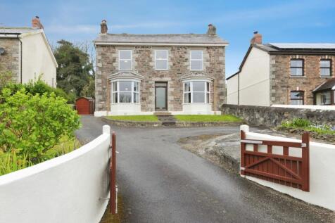 Trevarth Road, Carharrack, Redruth, Cornwall, TR16