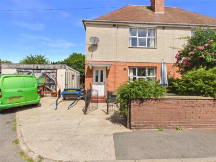 Larch Road, Worcester, Worcestershire, WR4