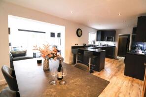 9, Swallow Fold, Simmondley, Glossop SK13 6QG