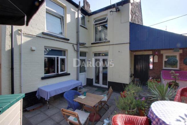 Photo 16