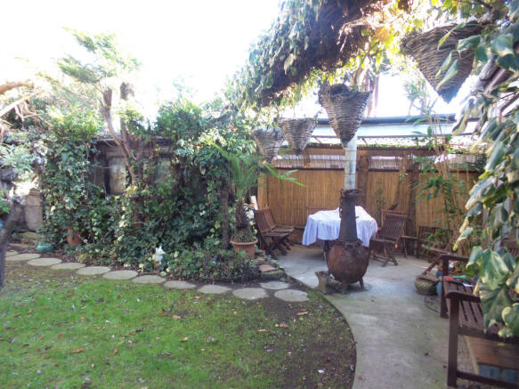 Photo 16