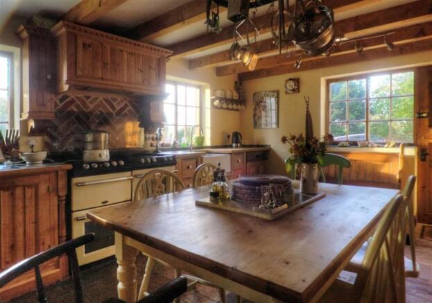 Additional Kitchen Photo
