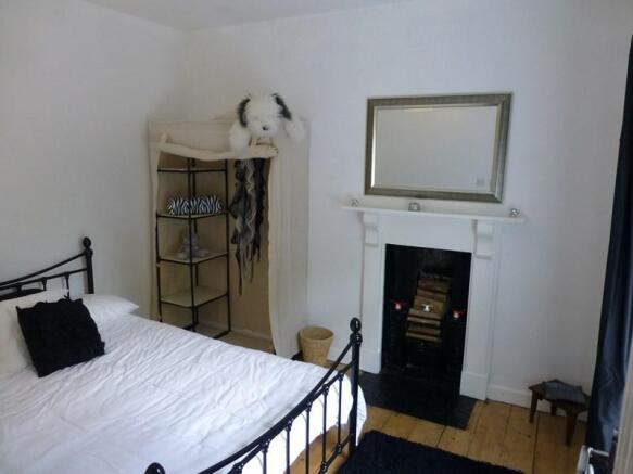 Photo 11
