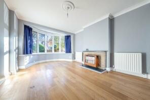 30, Southfields, Hendon, London NW4 4NB