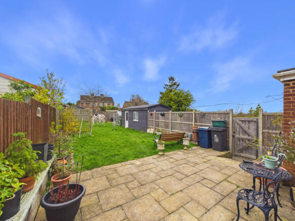 CAM02536G0-PR0071-STILL017