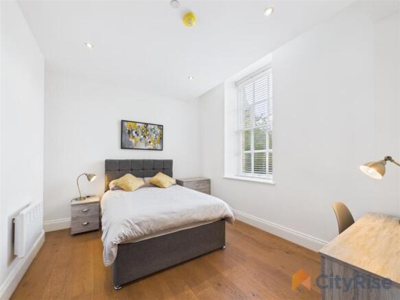 1 bed Apartment to rent Image 11