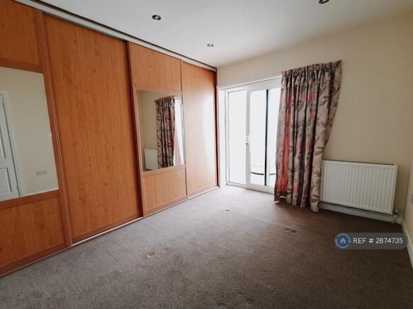 3 bed Bungalow to rent Image 11