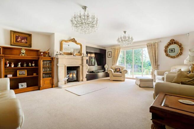 Moreton Road, Stow On The Wold, Cheltenham, Gloucestershire. GL54 1EG photo 3