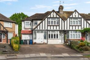 51, Parkside Drive, Edgware HA8 8JU