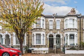 30, Montholme Road, London SW11 6HY