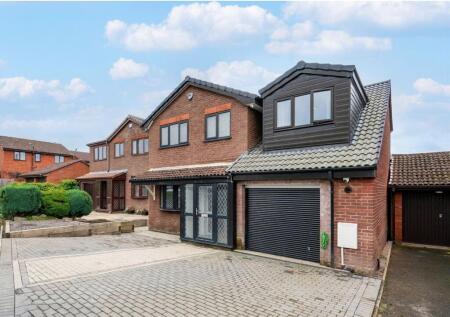 The Grove, Appley Bridge, WN6