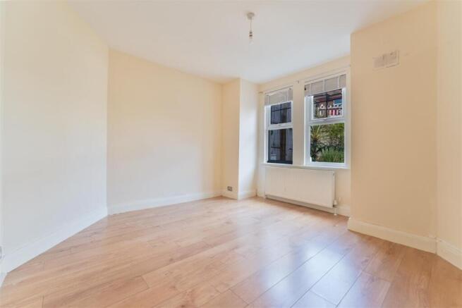 110 Boston Bed 1.jpg