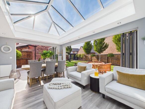 Sunroom/Conservatory